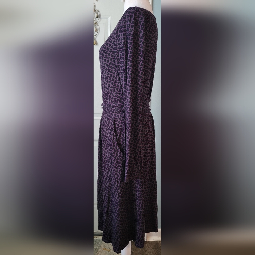 Boden Abigail Jersey Midi Dress Womens 8 Purple Black Leaf Print Long Sleeve - Picture 2 of 12